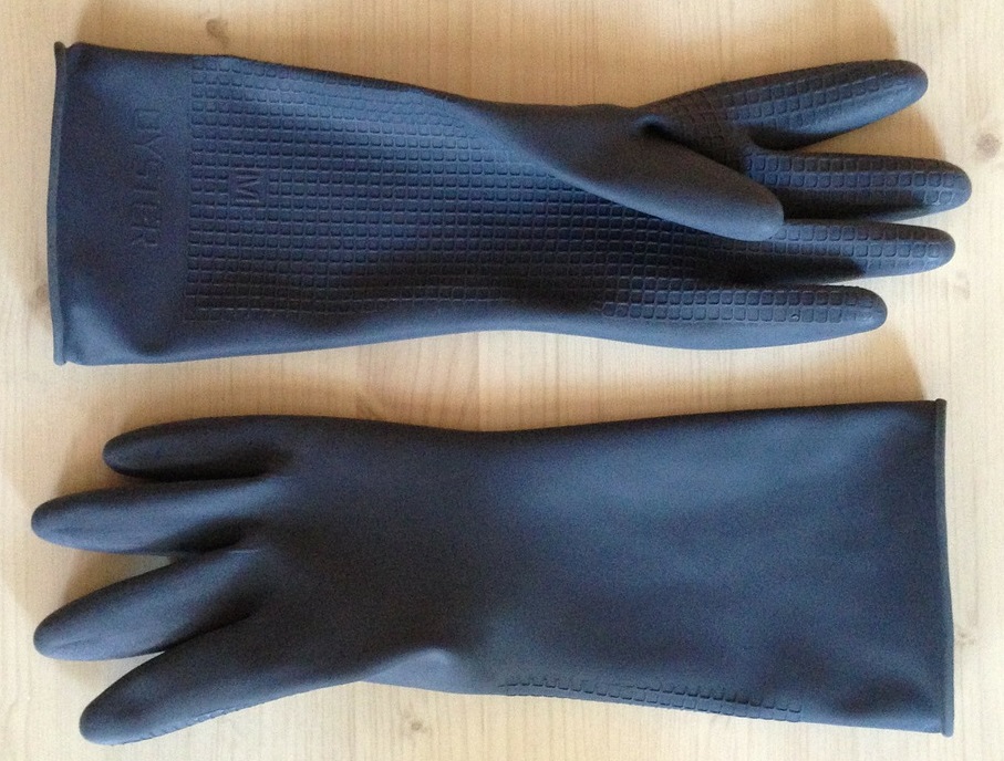 gloves-319838_1280